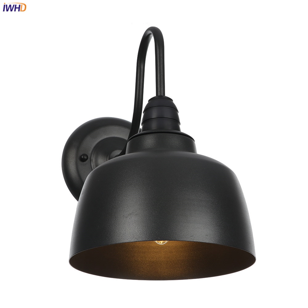 wall lamp (100)